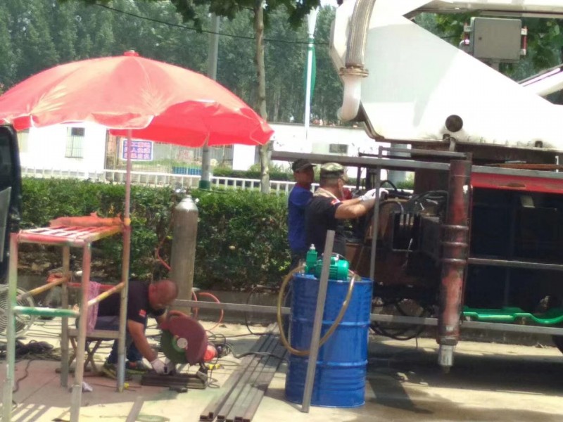 我公司為某消防大隊維修過火高噴車